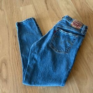 Levi’s 501 medium wash jeans
Size: 28W 28L
Condition: great!